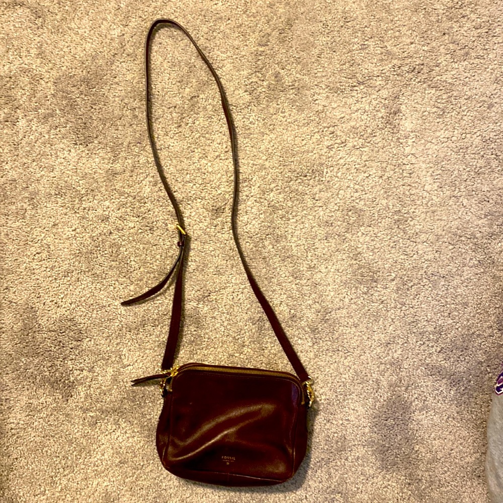 Maroon fossil crossbody
